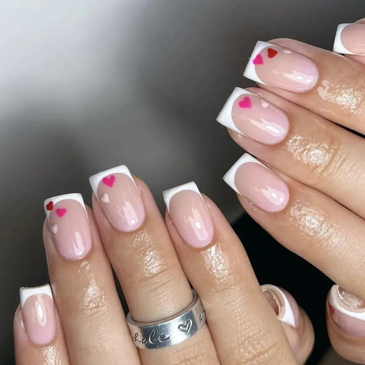 24Pcs French Tip Handmade Press On Nails Minimalist Solid Color Fake Nails Medium Square Full Cover Press On Nail Tips With Glue Ma boutique