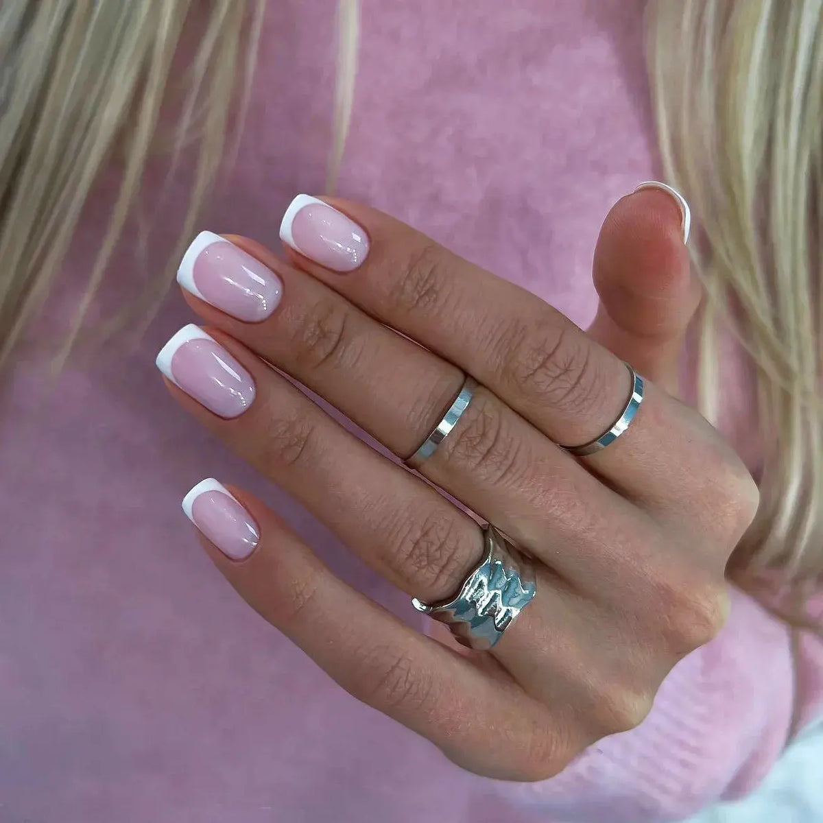 24Pcs French Tip Handmade Press On Nails Minimalist Solid Color Fake Nails Medium Square Full Cover Press On Nail Tips With Glue Ma boutique